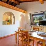 Isa-villas With Air Conditioning, Shared Pool And Private Outdoor Space Just A Few Km From La Pelosa فيلة Punta de su Torrione